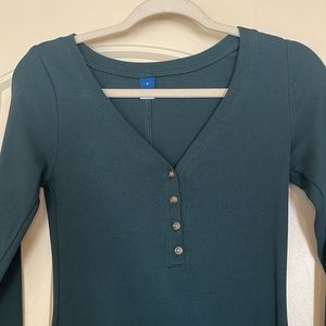 Old Navy emerald green midi dress. Size S